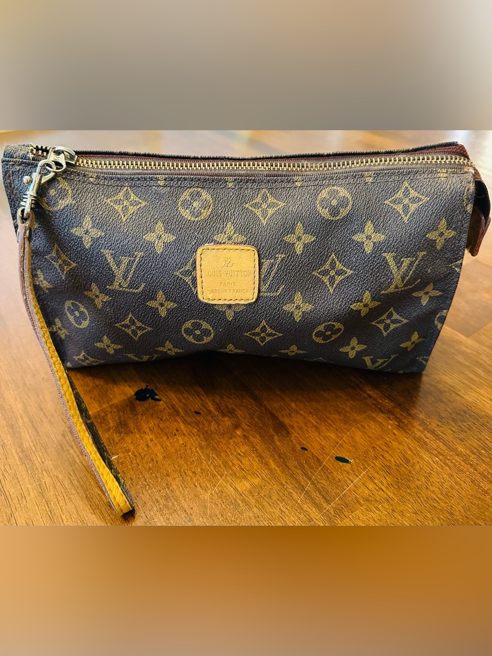 VTG 1970s/80s Louis Vuitton Monogram Poche Toilette Pouch